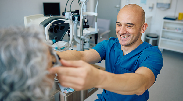 Cataract Surgery and Premium Lenses in Jacksonville FL